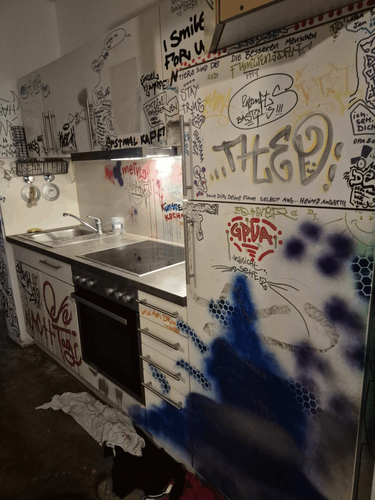 Graffitiwohnung wie reinigen?